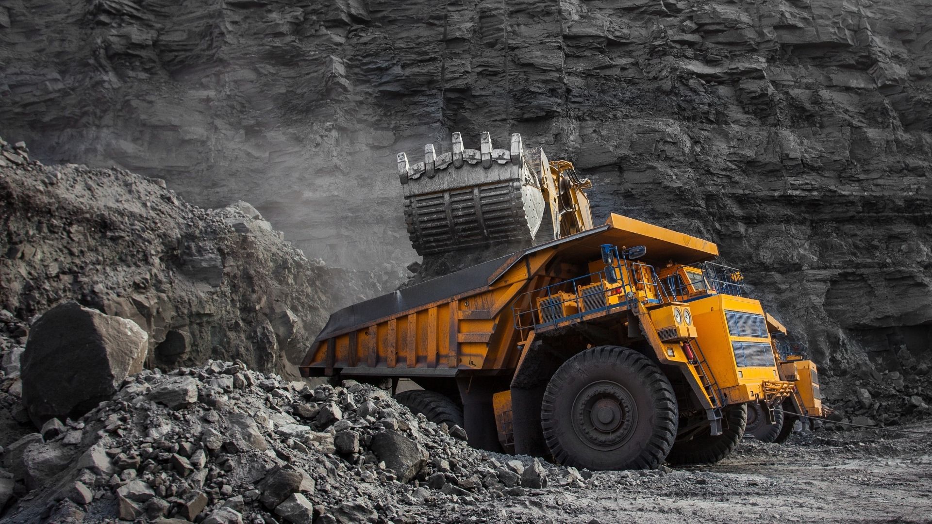 yellow machine cobalt mining 